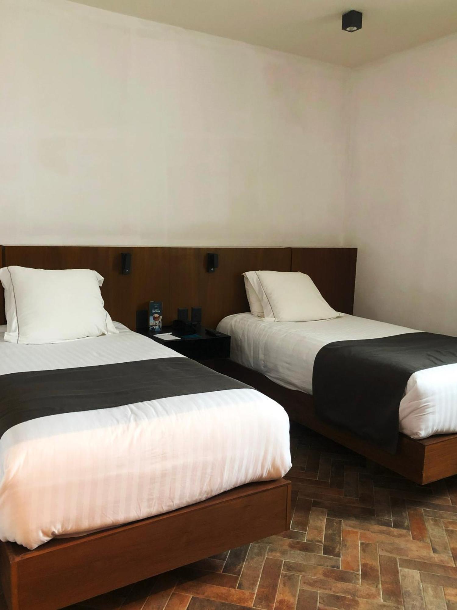 Hotel Marielena Куатросьенегас-де-Карранса Экстерьер фото
